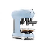 Gewinne: 1 Smeg Espresso- Kaffeemaschine