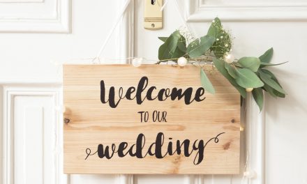 Anleitung für DIY Holzschilder für die Hochzeit