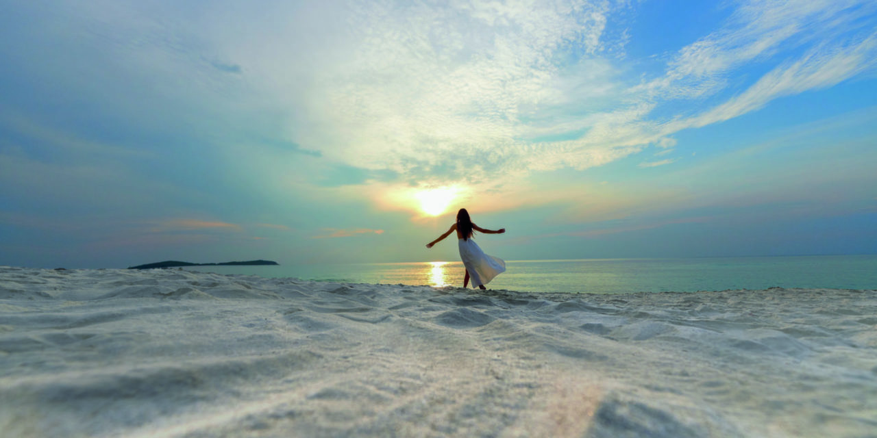 Wo lässt sich die Liebe besser feiern als auf einer romantischen Insel in Thailand?