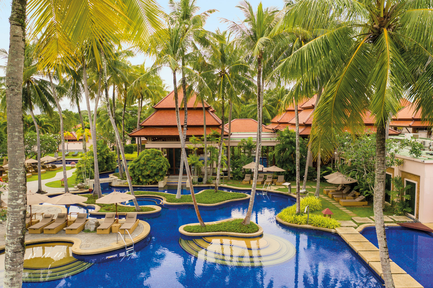 Main-Pool---Banyan-Tree-Phuket-(3)